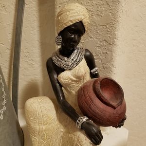 Statue decor